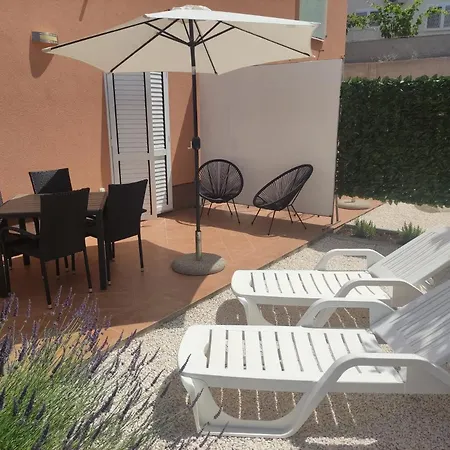 Tomena Apartman Trogir